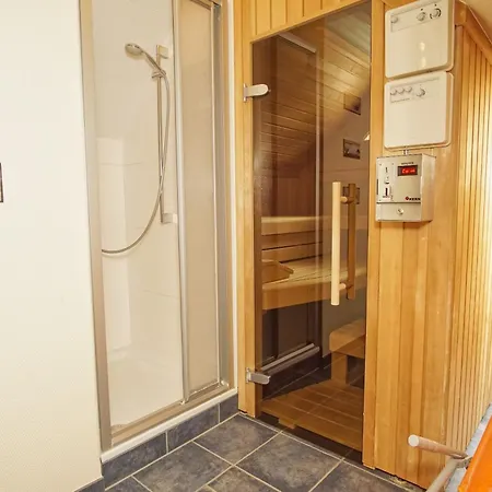 Weingarten Fischer 아파트